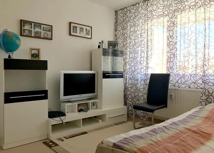 Profair Near Fairgrounds- Entrance Sud Appartement