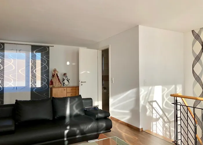 Profair Near Fairgrounds- Entrance Sud